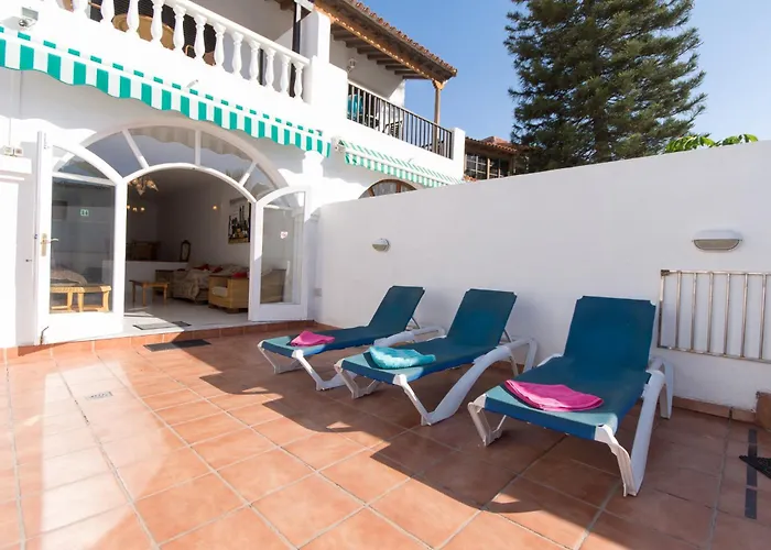 In Americas Private Pool Hot Tub * Playa de las Americas (Tenerife)