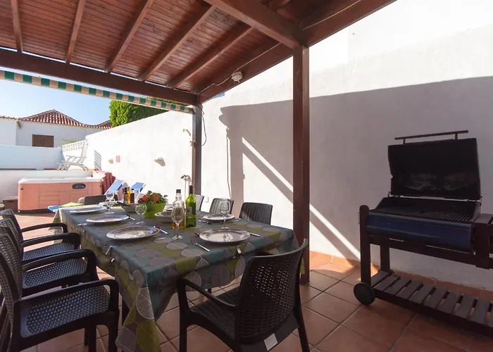 In Americas Private Pool Hot Tub Плая-де-лас-Америкас