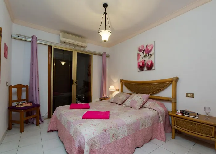 Вилла In Americas Private Pool Hot Tub Плая-де-лас-Америкас